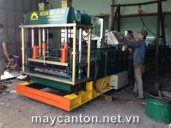 Máy cán tôn giả ngói chât lượng