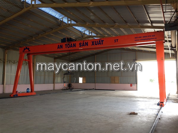 Palang cổng trụ cơ kh&iacute; phương nam